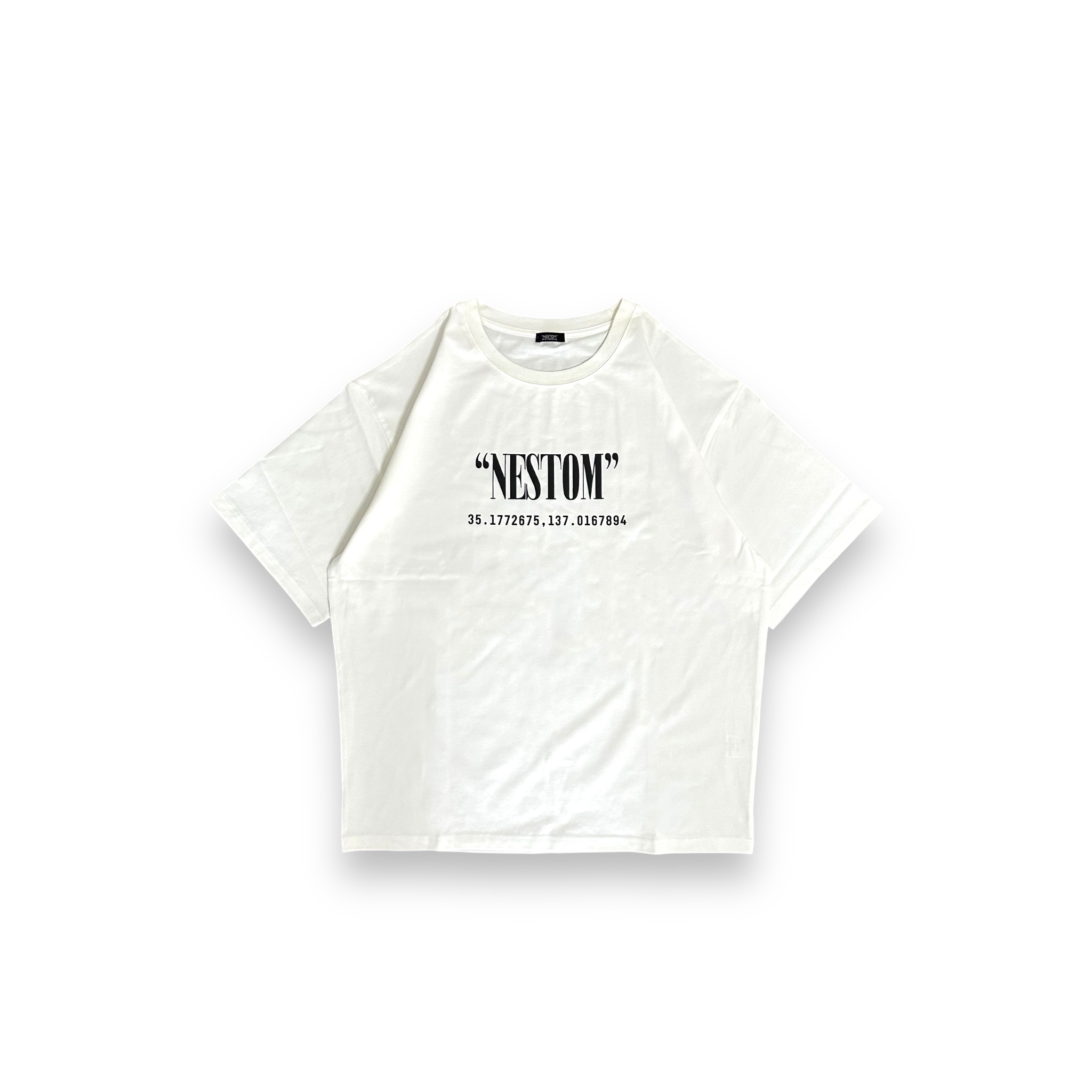 "NESTOM" OVERSIZE T-SHIRT